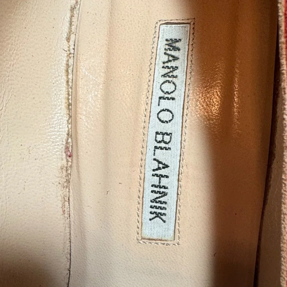 Manolo Blahnik size 38.5 orange suede pump shoes